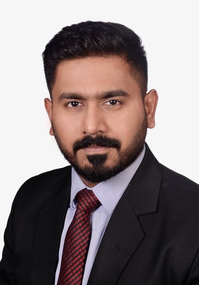 Portrait of Aravind, Founder & Managing Partner of Avier Partners
